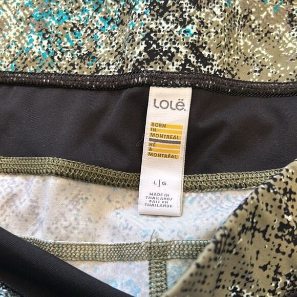 Lole gray, and teal black leggings with hip pocket size large - Picture 4 of 7